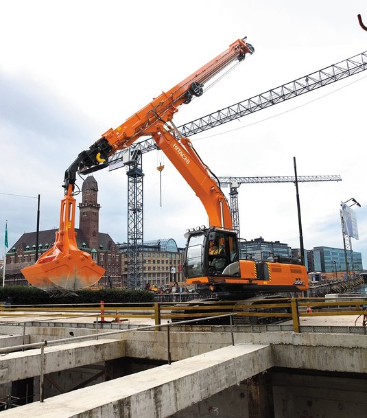 Xwatch supporting Synergy Hire - putting safety first